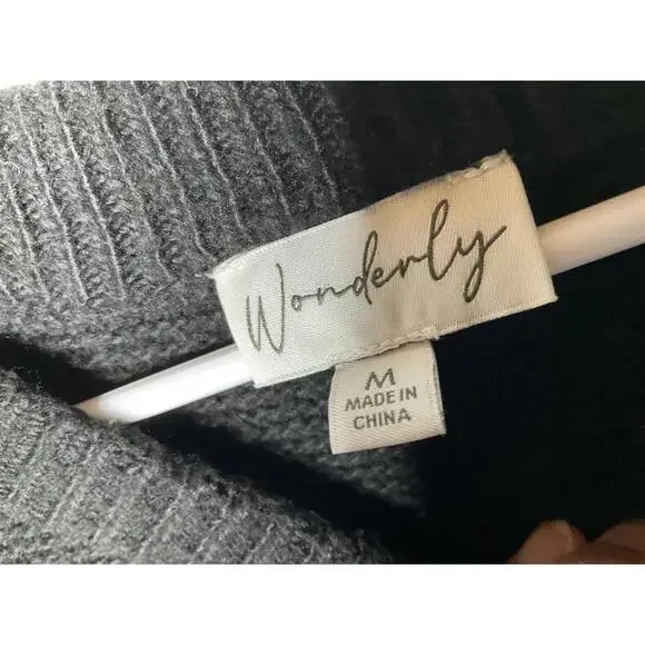 < Wonderly Black Oversized Cable Knit Sweater > - Picture 2 of 4